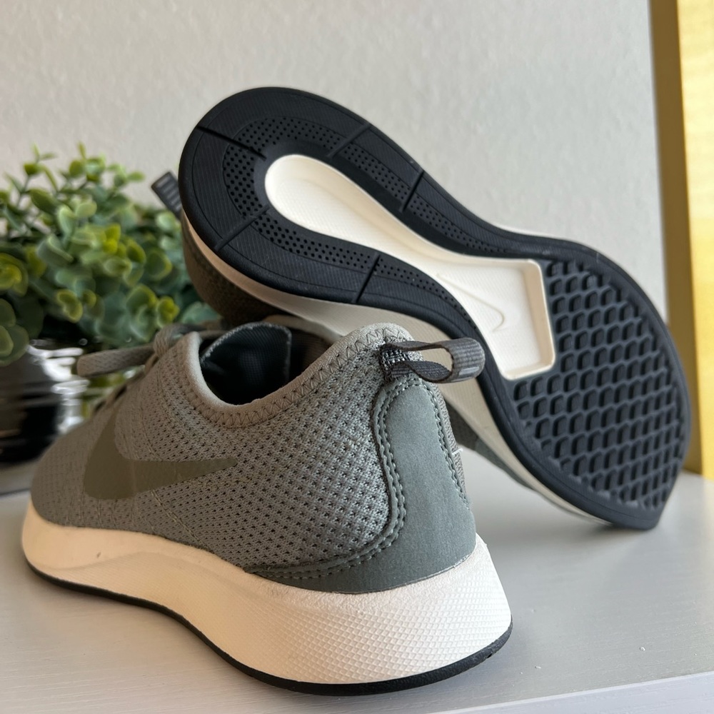 Nike DualTone Racer Women's Running Shoes Dark Stucco 917682-002